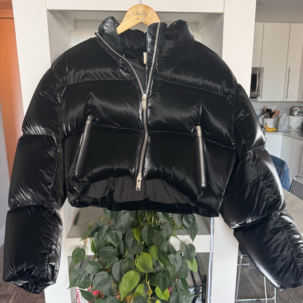 Khaite cropped puffer jacket